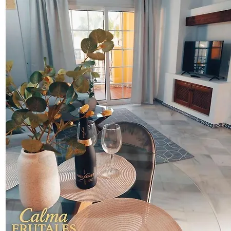 Calma Frutales Apartment